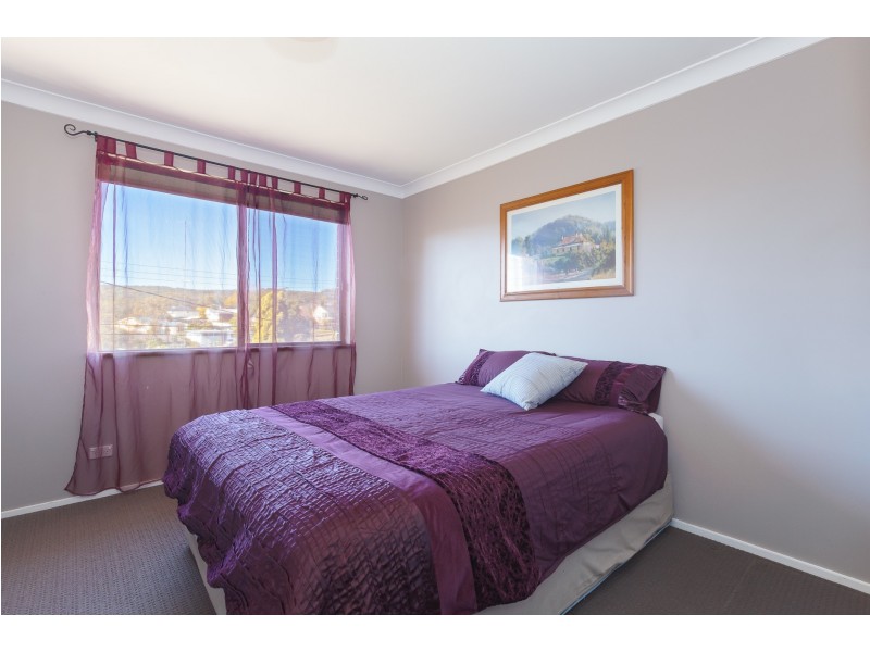 2 Moola Avenue, Valentine NSW 2280