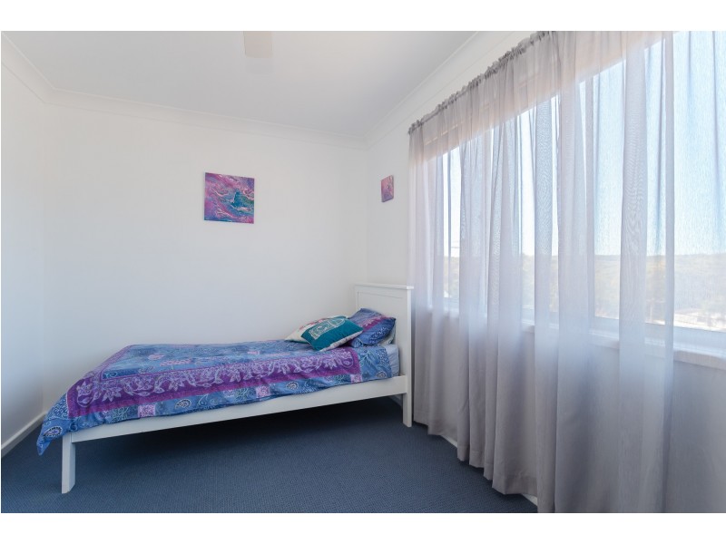 2 Moola Avenue, Valentine NSW 2280