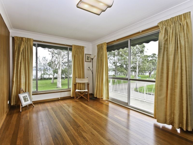 128 Dilkera Avenue, Valentine NSW 2280