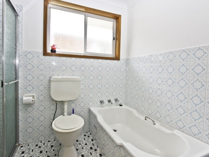 128 Dilkera Avenue, Valentine NSW 2280