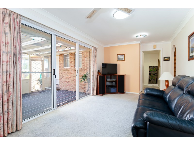 8 Neptune Place, Croudace Bay NSW 2280