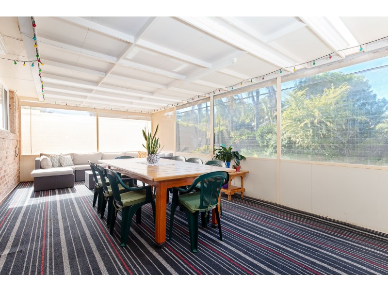 8 Neptune Place, Croudace Bay NSW 2280