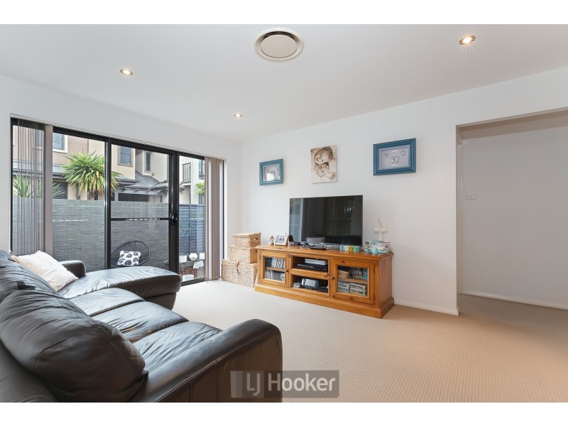 32/346-348 Pacific Highway, Belmont North NSW 2280