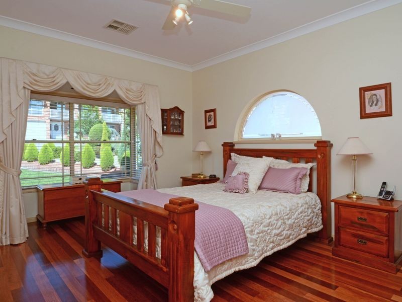 25 Suffolk Drive, Valentine NSW 2280