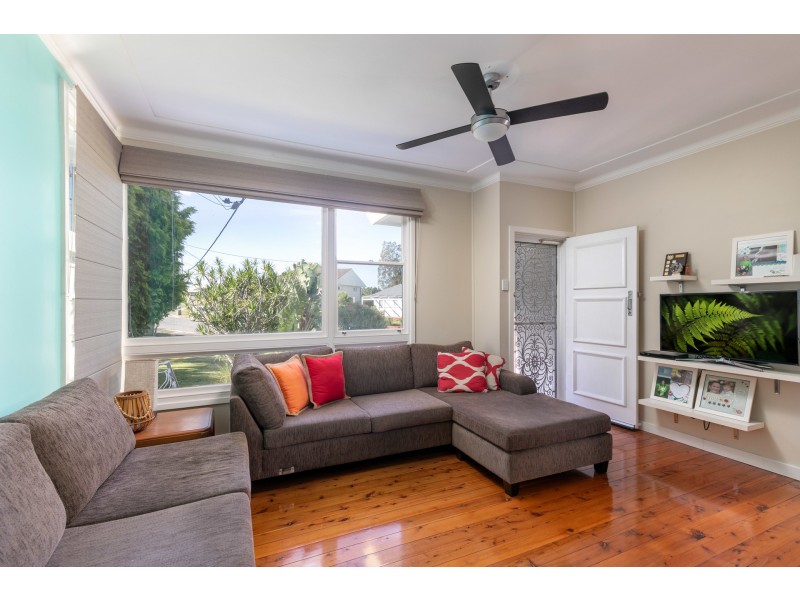 13 May Street, Belmont NSW 2280