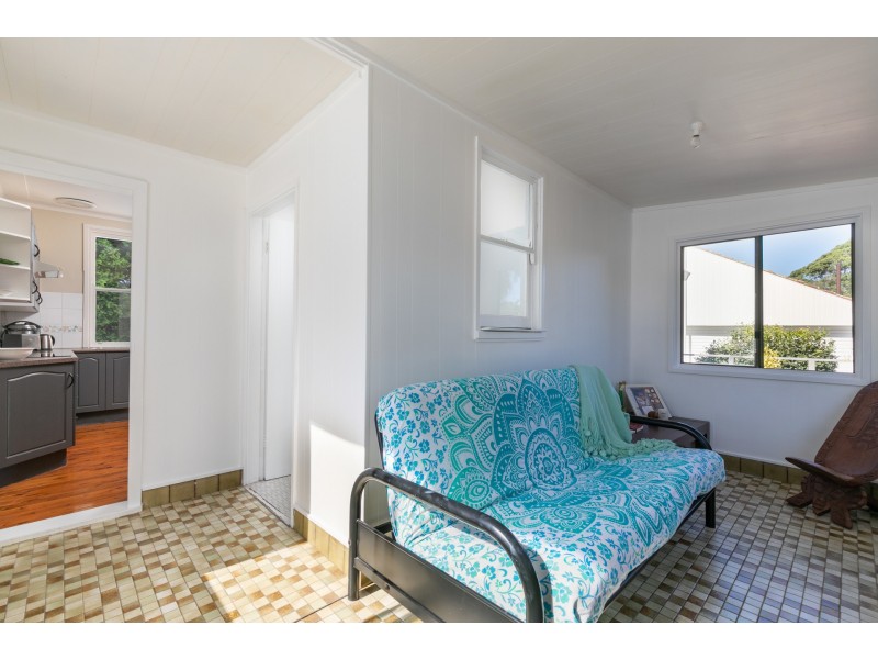 13 May Street, Belmont NSW 2280