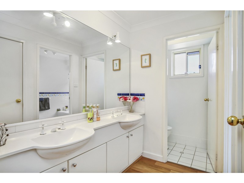 22 Connaught Road, Valentine NSW 2280