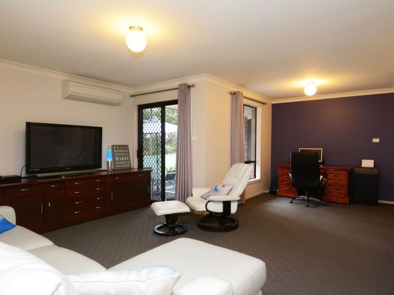 6 Plumeria Place, Valentine NSW 2280