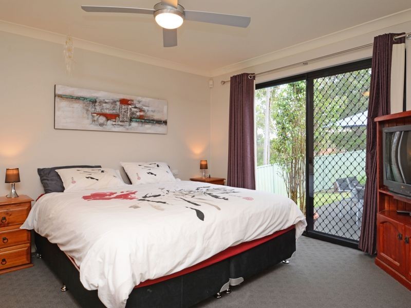 6 Plumeria Place, Valentine NSW 2280