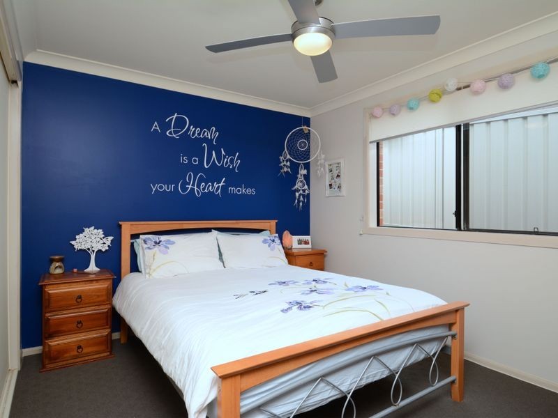 6 Plumeria Place, Valentine NSW 2280