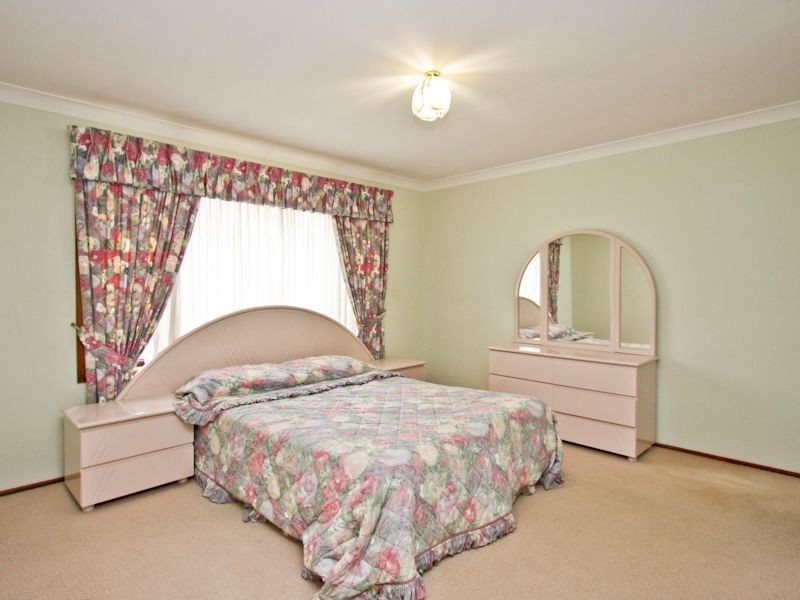 7 Squire Close, Valentine NSW 2280