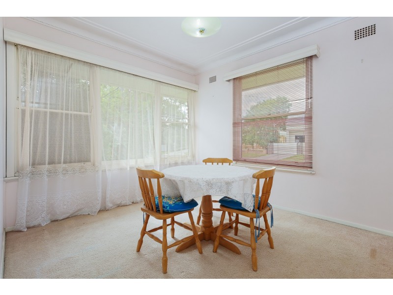 12 Valentine Crescent, Valentine NSW 2280