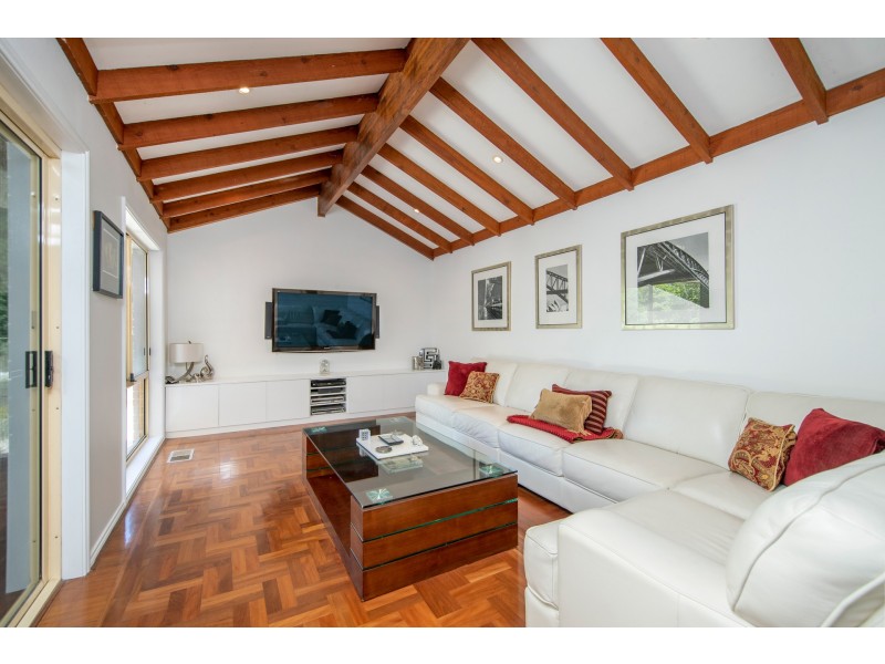 14 Dulungra Avenue, Belmont North NSW 2280