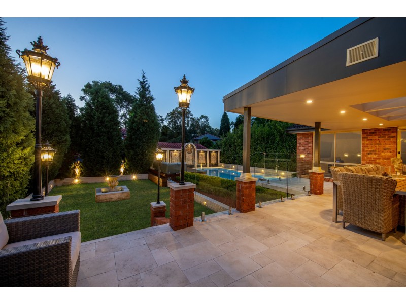 14 Dulungra Avenue, Belmont North NSW 2280