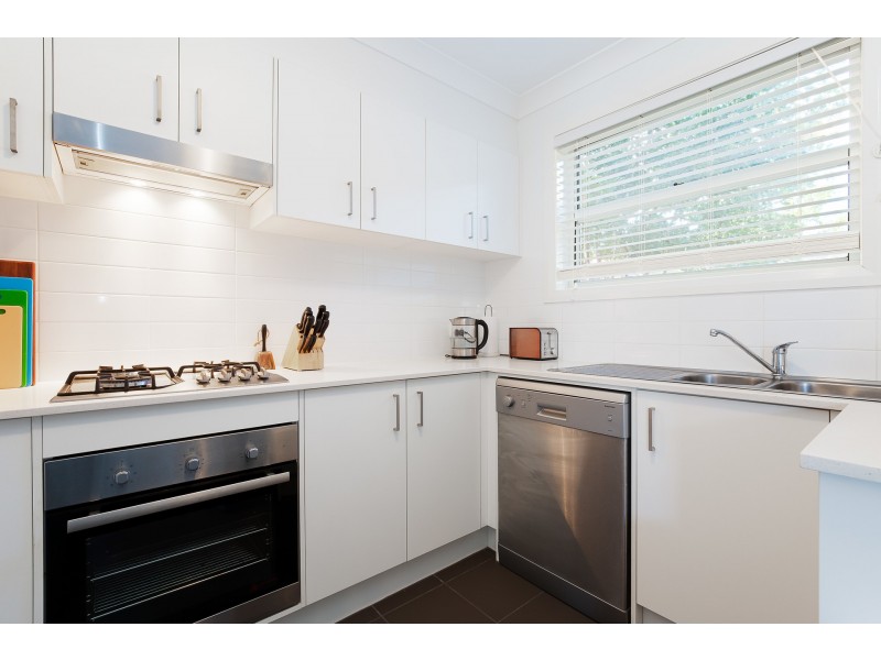 3/49 Lurnea Crescent, Valentine NSW 2280