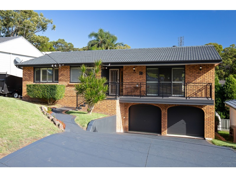 10 Valiant Avenue, Valentine NSW 2280