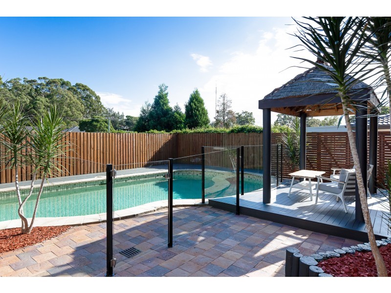 10 Valiant Avenue, Valentine NSW 2280