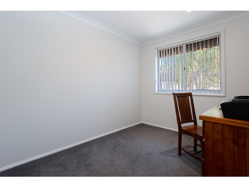 10 Valiant Avenue, Valentine NSW 2280