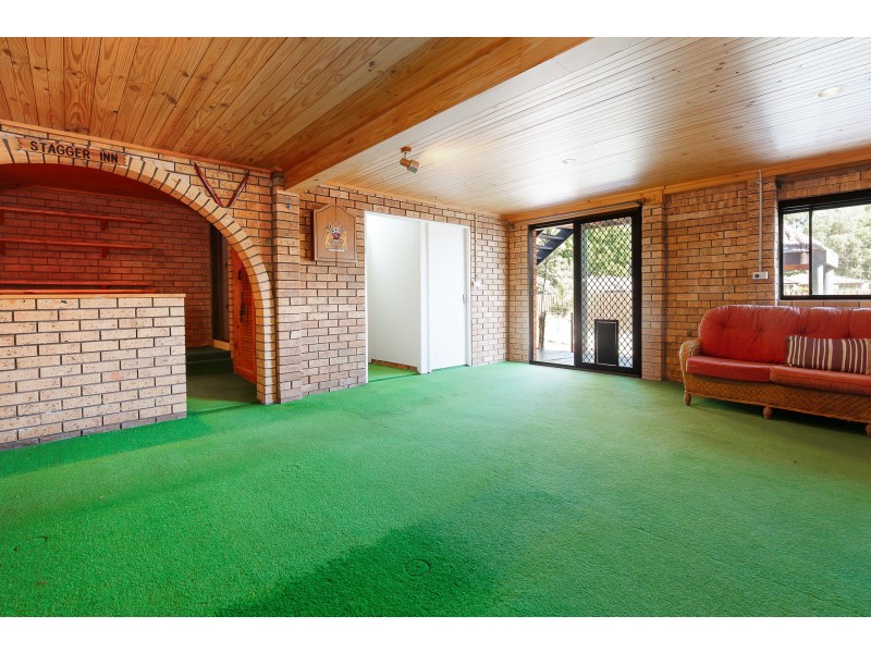 10 Valiant Avenue, Valentine NSW 2280