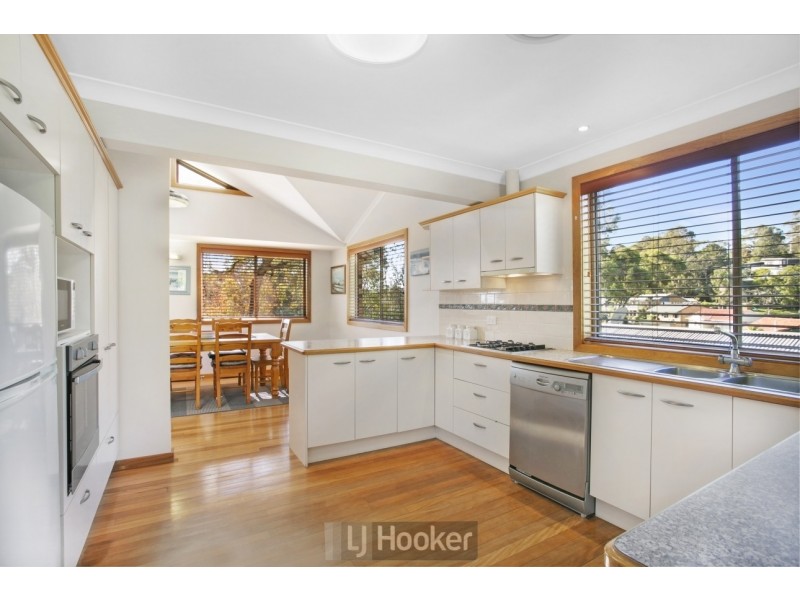 30 Christopher Avenue, Valentine NSW 2280