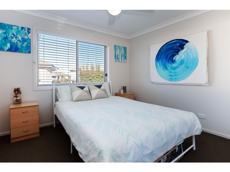 2 Siloam Drive, Belmont North NSW 2280