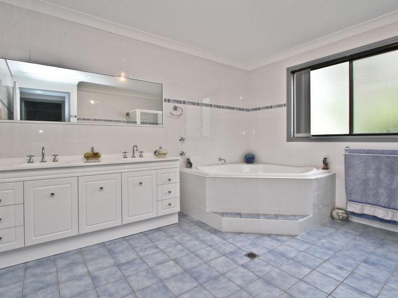 82 Marine Parade, Nords Wharf NSW 2281