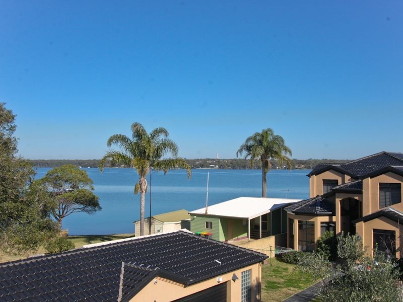 82 Marine Parade, Nords Wharf NSW 2281