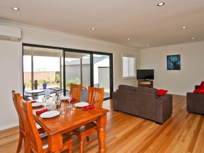 89 Cleary Street, Hamilton NSW 2303