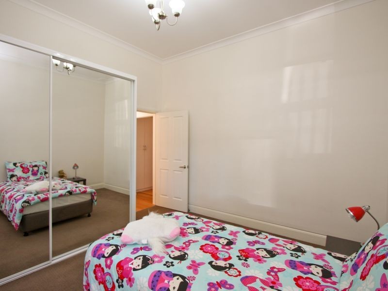 89 Cleary Street, Hamilton NSW 2303