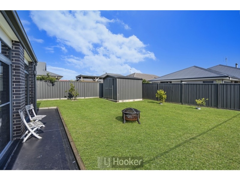 59 John Darling Avenue, Belmont North NSW 2280