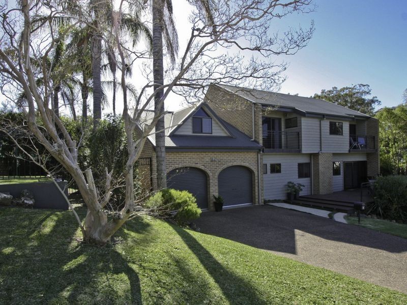 1 Toonibal Avenue, Eleebana NSW 2282