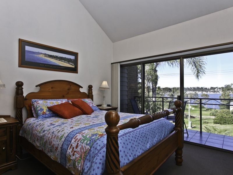 1 Toonibal Avenue, Eleebana NSW 2282