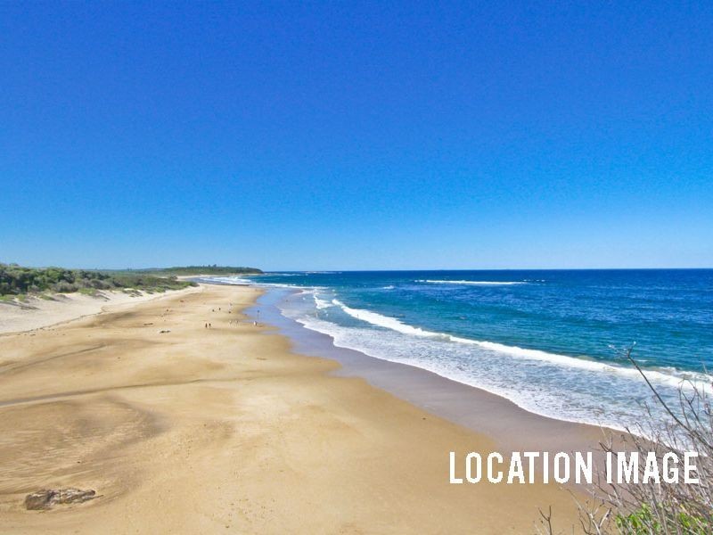 31 Seaside Circuit, Caves Beach NSW 2281