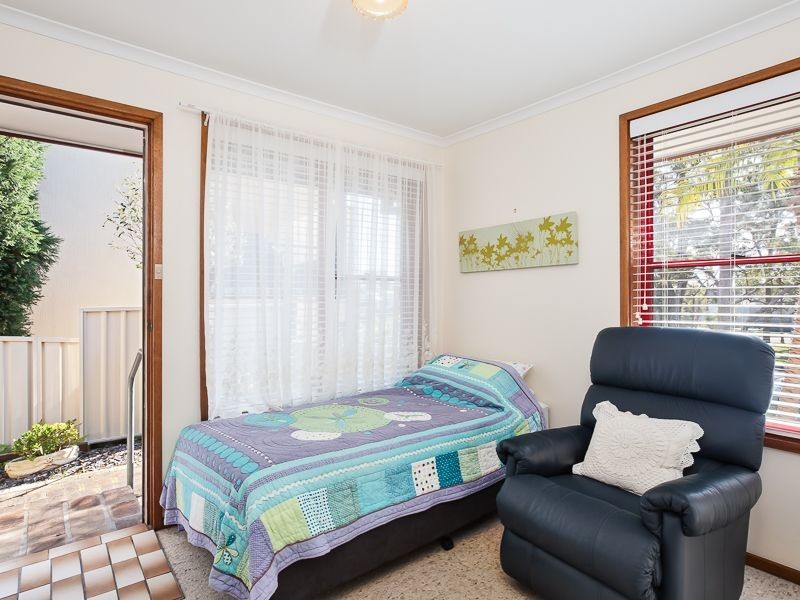 9/50 Allambee Place, Valentine NSW 2280