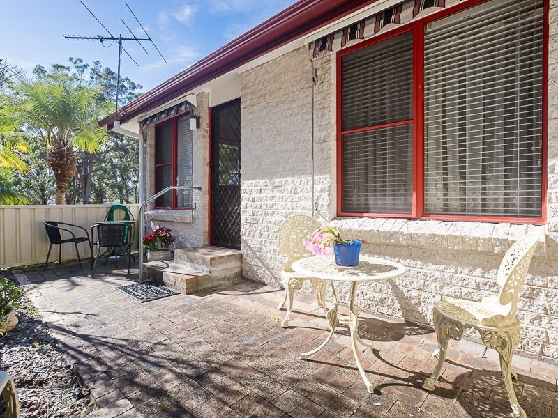 9/50 Allambee Place, Valentine NSW 2280