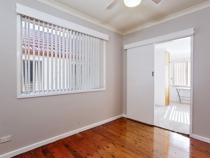 41 Golding Avenue, Belmont North NSW 2280