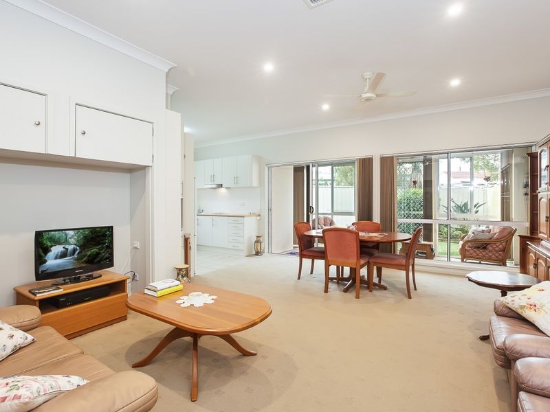 1/21 Seaman Avenue, Warners Bay NSW 2282