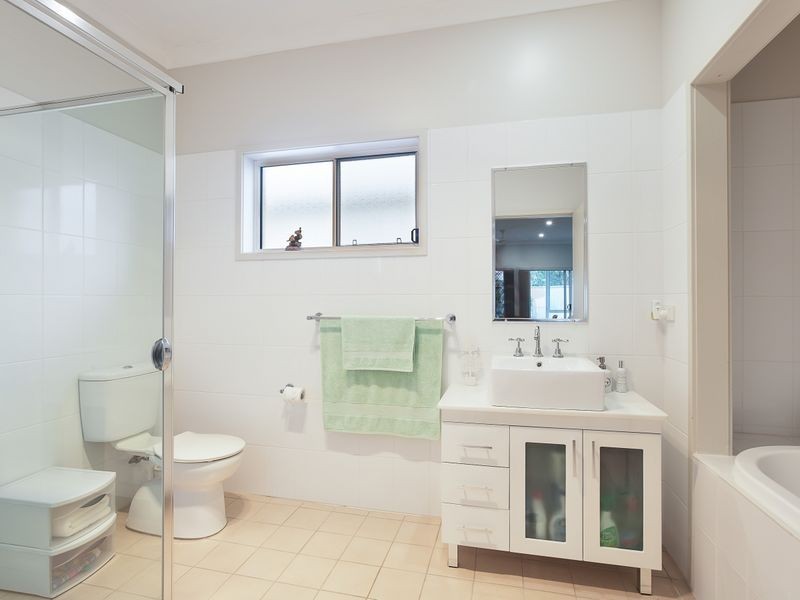 1/21 Seaman Avenue, Warners Bay NSW 2282