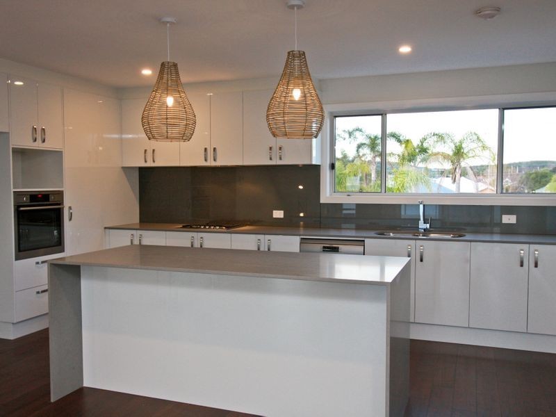 8/10-12 John Street, Warners Bay NSW 2282