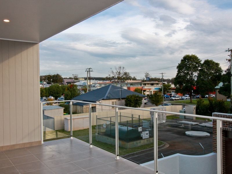 8/10-12 John Street, Warners Bay NSW 2282
