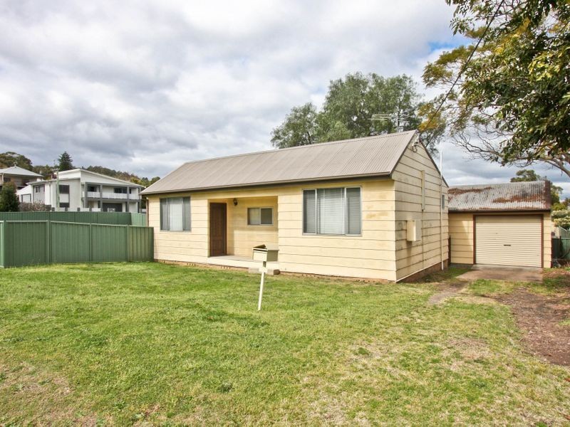 6 Nord Street, Speers Point NSW 2284