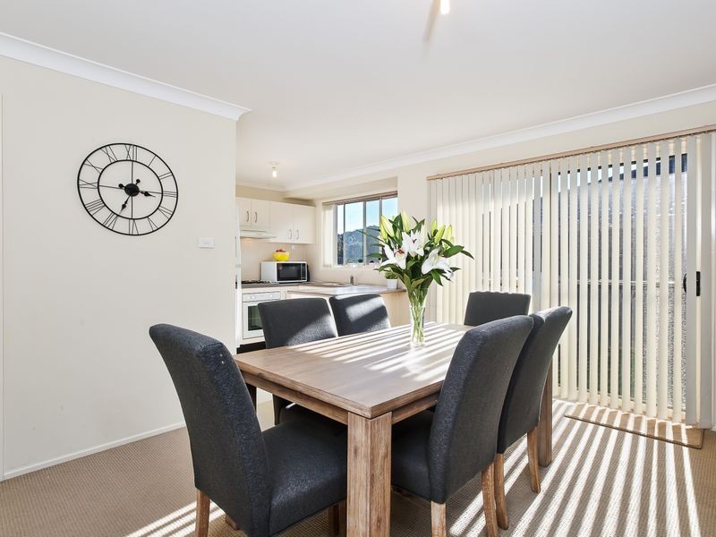 7 Harmony Crescent, Mount Hutton NSW 2290
