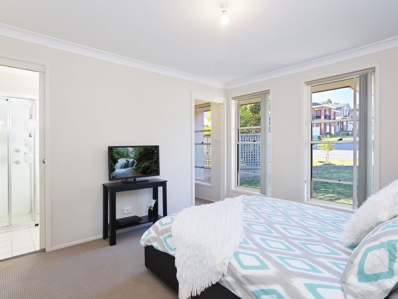 7 Harmony Crescent, Mount Hutton NSW 2290