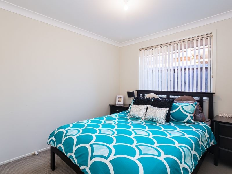 7 Harmony Crescent, Mount Hutton NSW 2290
