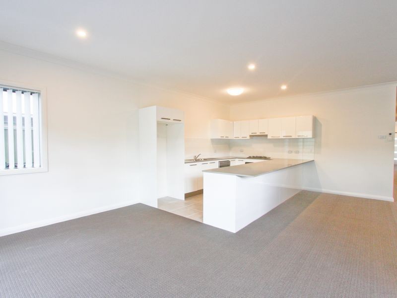 3/36 Robertson Road, Valentine NSW 2280