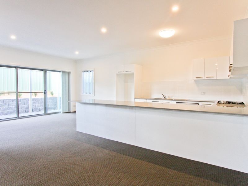 3/36 Robertson Road, Valentine NSW 2280