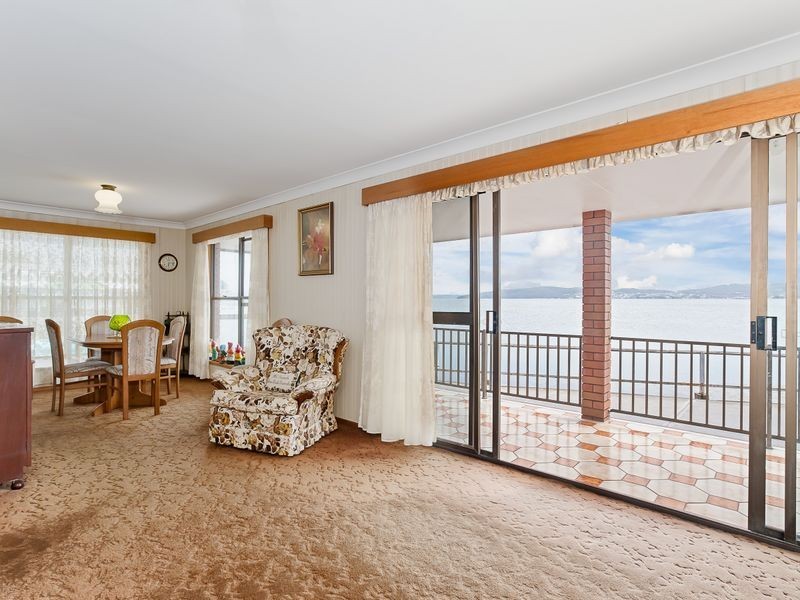 21 Village Bay Close, Marks Point NSW 2280