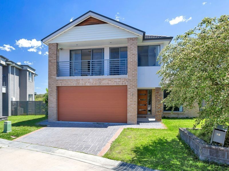 19 Siloam Drive, Belmont North NSW 2280