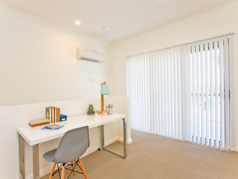 1/36 Robertson Road, Valentine NSW 2280