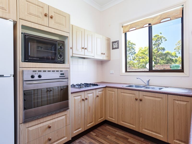 1/38 Berringar Road, Valentine NSW 2280